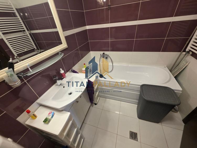 Duplex / 4 Cam / Titan-Dristor / 2 Bai / Parcare Inclusa Demisol