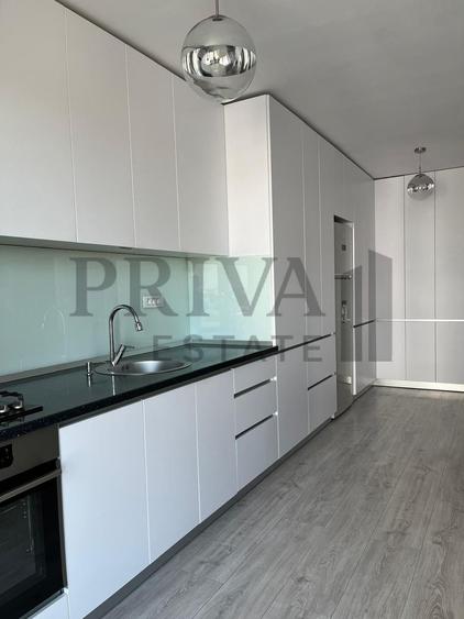 Apartament 3 camere, 65 mp, etaj 4, Campeador/Vox