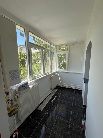 Apartament 3 camere, decomandat