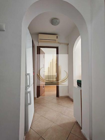 Apartament cu 2 camere, decomandat, Piata Sudului