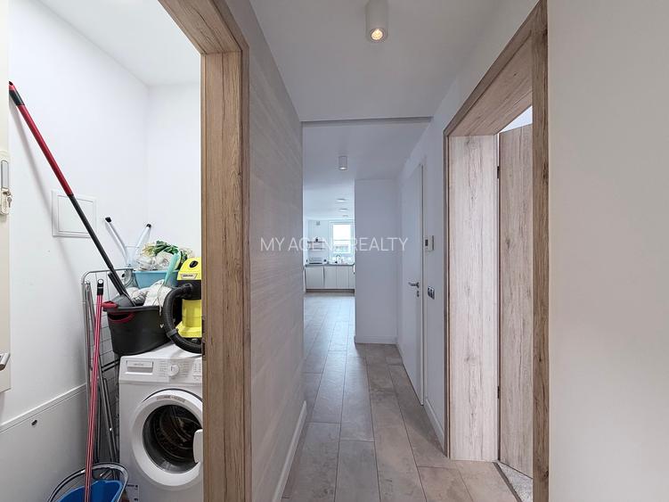 PENTHOUSE KASPER CORESI 4 CAMERE TERASA PANORAMICA TERMEN SCURT