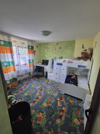 Casa de vanzare, 240 mp, zona Vanatori