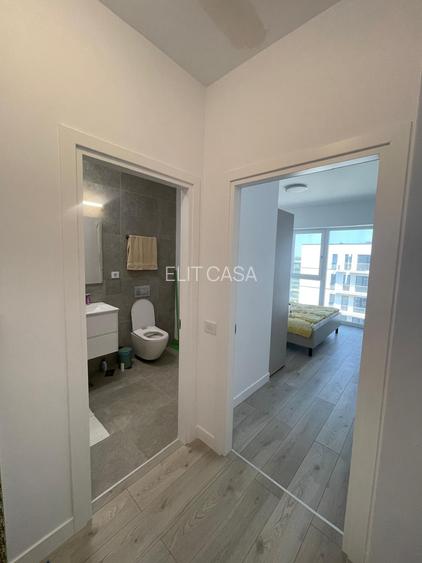 Apartament cu 3 camere, zona Baza 3, Silk District - 7