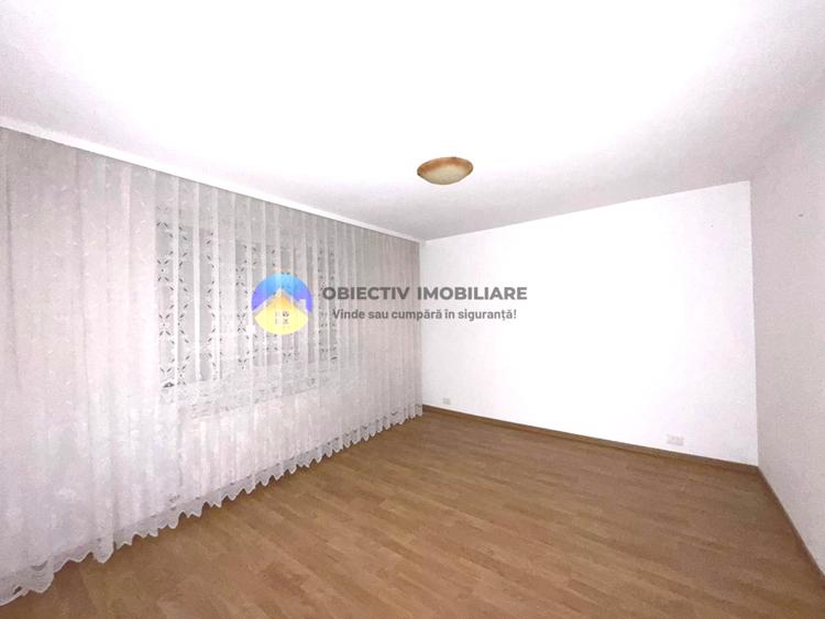 Apartament 3 camere de vânzare – 78,95 mp – Dărmănești