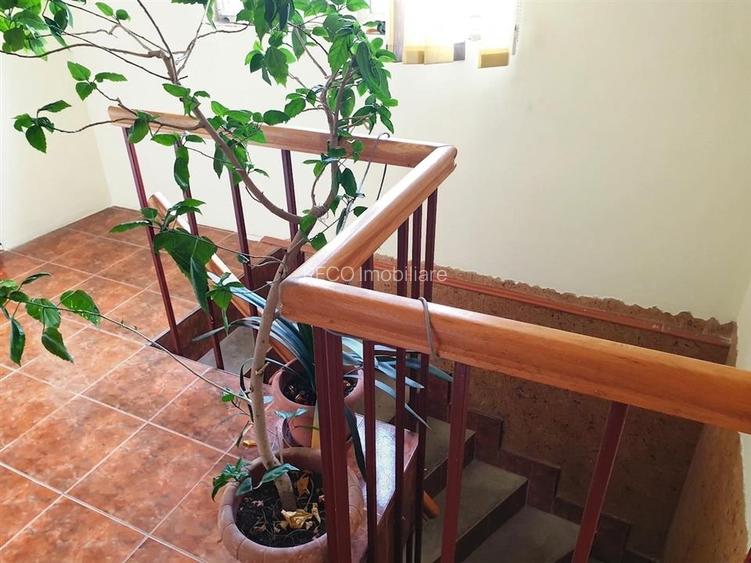RECO Casa cu 5 camere P+M in Iosia - 30