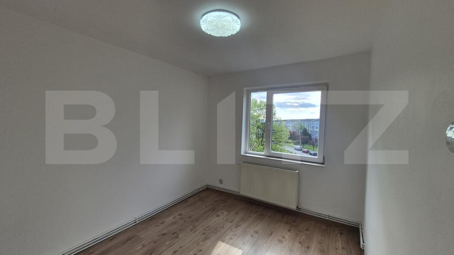 Apartament cu 2 camere de vanzare, 36.21 mp, Micro 14