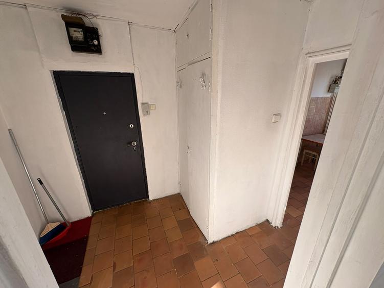 Drumul Taberei 2 Camere Bloc 1977 Reabilitat 1 Min Metrou
