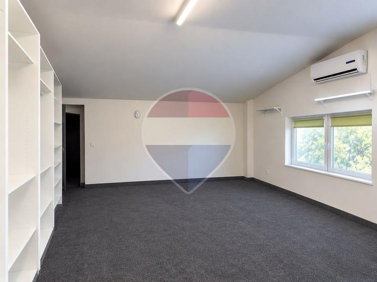 Spațiu comercial/birouri de inchiriat-100 mp Parter+Etaj, sector 3