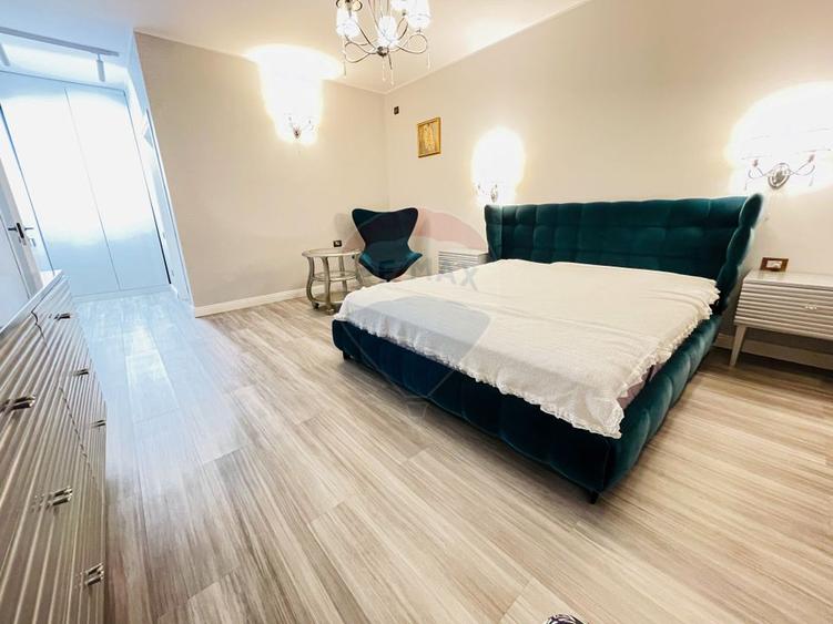 Casa de vanzare P+M Premium, piscina, teren 2224mp Bacu, Ilfov