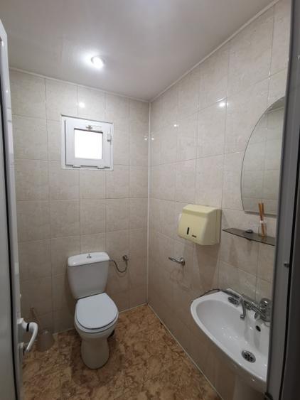 Spatiu comercial pretabil cabinet zona Unirii