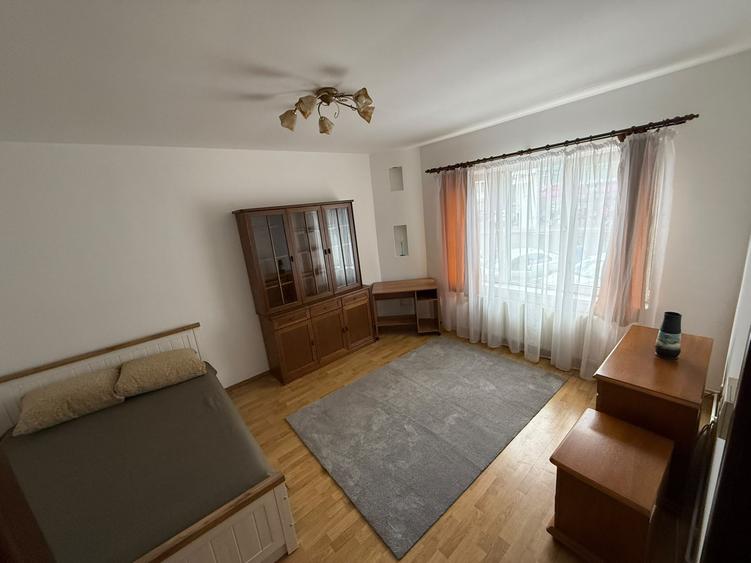 Apartament 2 camere in Centru in Pta Mihai Viteazu