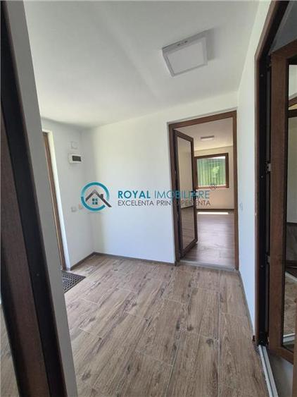 Royal Imobiliare - Vanzare Spatiu Birouri Zona Vest