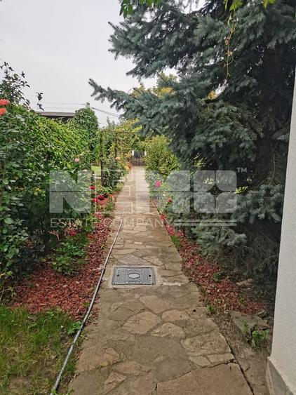 Casă/Vila + Teren 13 Ari de Vânzare |Lisaura/Suceava I 280.000 Euro
