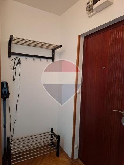 Garsonieră de închiriat în zona Banu Mărăcine