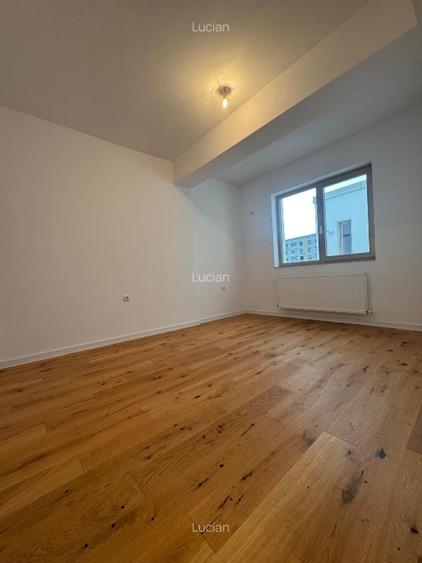Penthouse| Iancului| Parcare| Nemobilat| Izolat termic & fonic| NEGOCIABIL