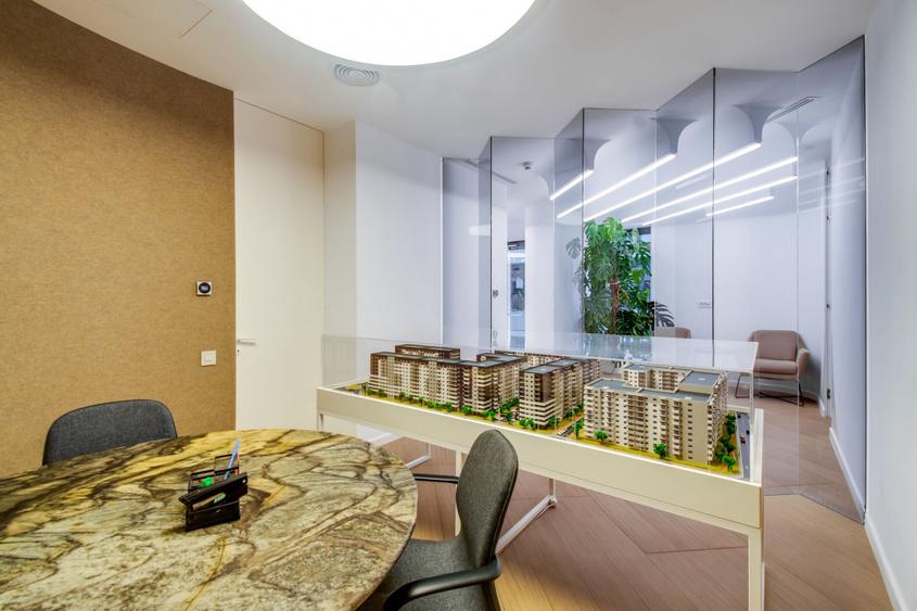 SPATIU COMERCIA/ / SPATIU BIROURI
