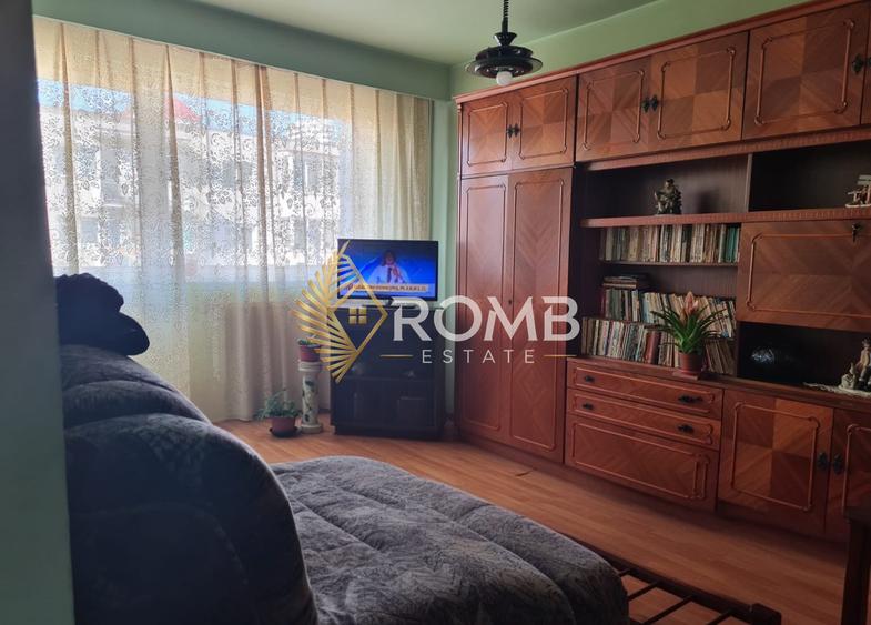 Apartament 3 camere, 67 mp, decomandat, etaj 3, Mănăștur – Grigore Alexandrescu