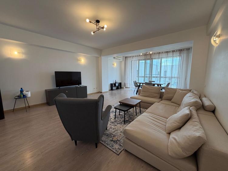 Apartament spatios in spatele Scolii Britanice, 3 camere, 2 locuri parcare