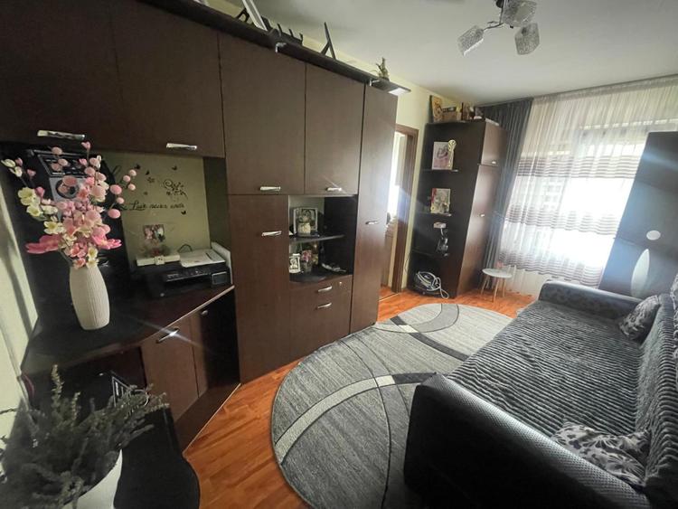 Apartament 2 camere, 32 mp, Valea Roșie, zona Caracal