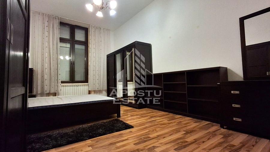 Apartament 2 camere Ultracentral Etaj 1, cu Garaj