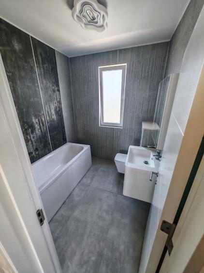 Casa ta verde din comuna Berceni Padurea Craiului.