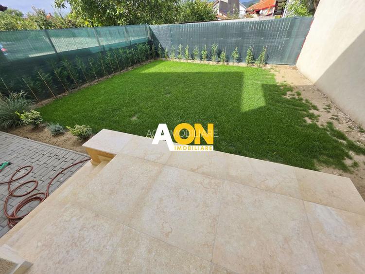 1/2 Duplex finisat la cheie, 4 camere, 317 mp teren, zona Centru
