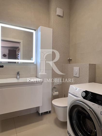 Penthouse cu Design Eclectic | Central | Panoramă Unică | Oradea