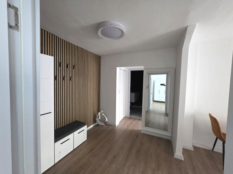 Apartament 2 camere 50mp Zona Crisan finisat Pret 89.000eur neg
