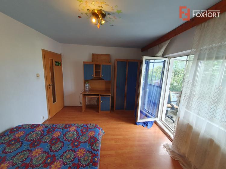 Apartament 2 camere decomandat, etaj 3/4 - zona Steaua
