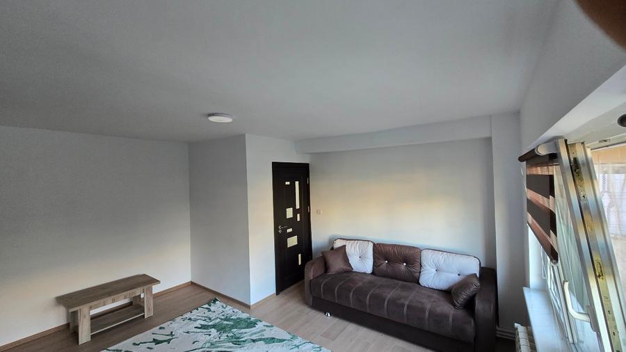 Inchiriez ap termen lung 500eur , zona Primo