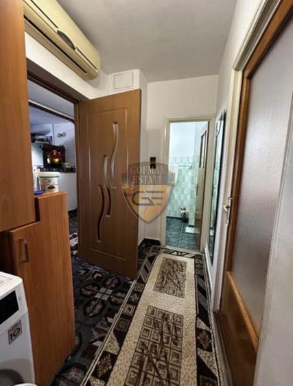 3 camere Tomis Nord TAV-uri etaj 4/8, decomandat 2 băi 79mp balcon centrala gaz