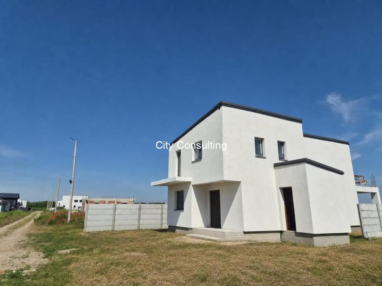 Vanzare vila Tunari Dimieni