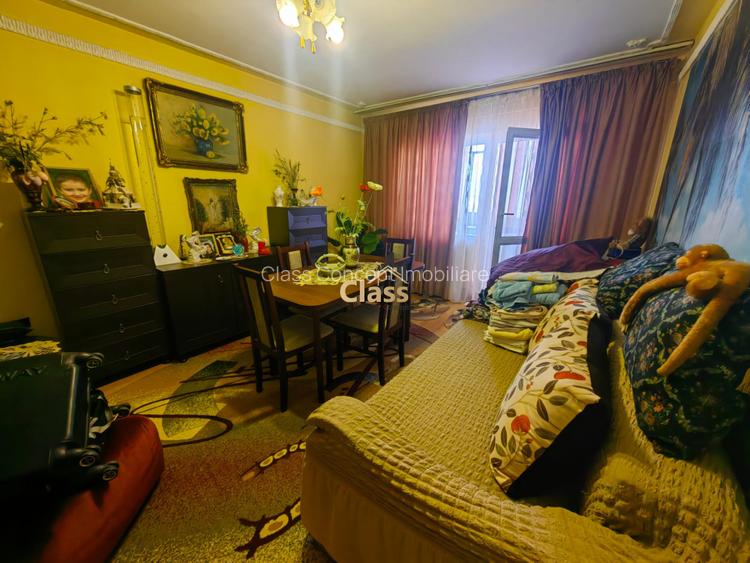 Apartament 3 camere | Decomandat | 65 mpu | Zona Observator Zorilor
