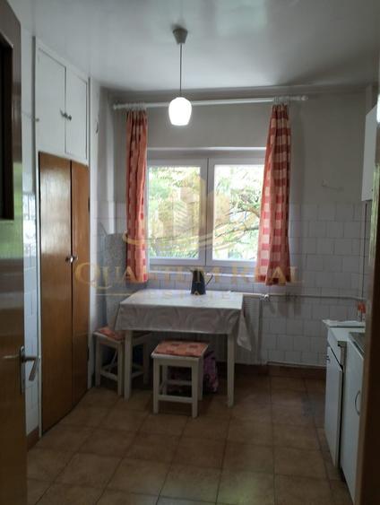 Apartament 3 Camer,Etaj 2 -Mosilor-Fainari