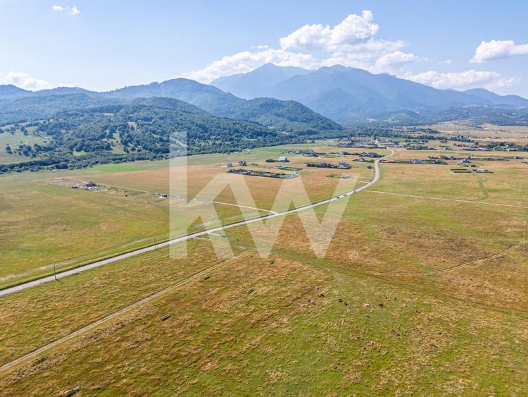 Teren : Parcele de 1.000 mp în Glăjerie, Râșnov - comision 0% pentru cumpărător!
