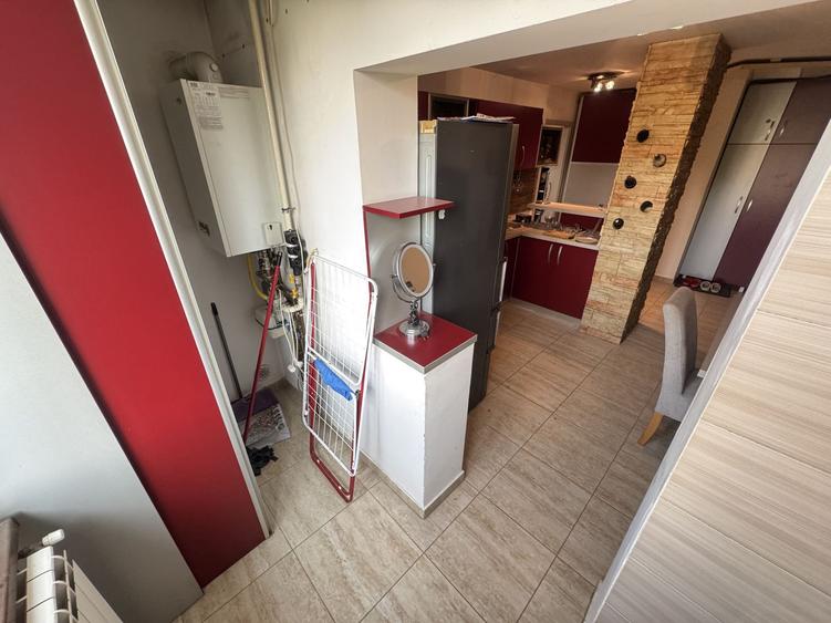 Apartament 3 camere Renovat zona Casa de Cultura - Balada cu Centrala