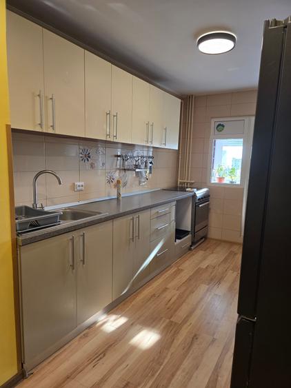 Rahova 4 camere, centrala proprie,utilat
