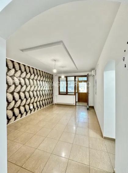 Tomis III, spatiu comercial 52 mp. - 2