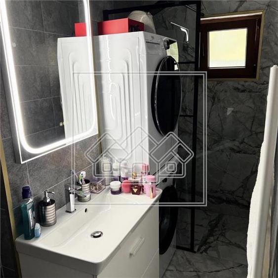 Apartament 2 camere - complet renovat - Zona Milea