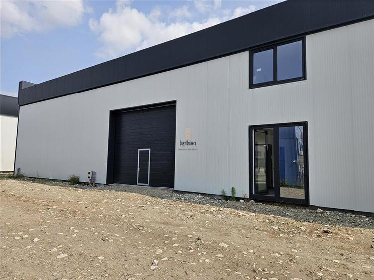 Spatiu 650 mp - Showroom Comercial - Depozitare