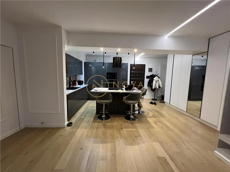 Vanzare apartament cu 3 camere in zona Aviatiei metrou Pipera mobilat