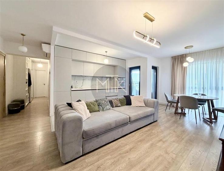 EXPOZITIEI - Apartament 3 camere TERASA 14 mp mobilat&utilat Parcare inclusa