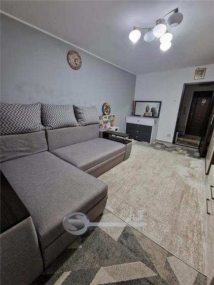 APARTAMENT 2 CAMERE DECOMANDAT PODU ROS MOBILAT SI UTILAT