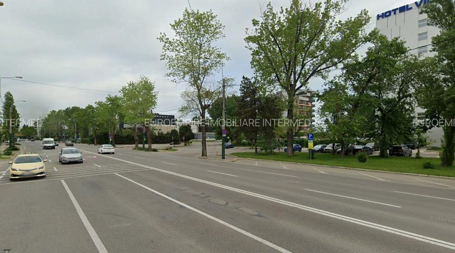 Teren de vanzare in statiunea Mamaia - 14