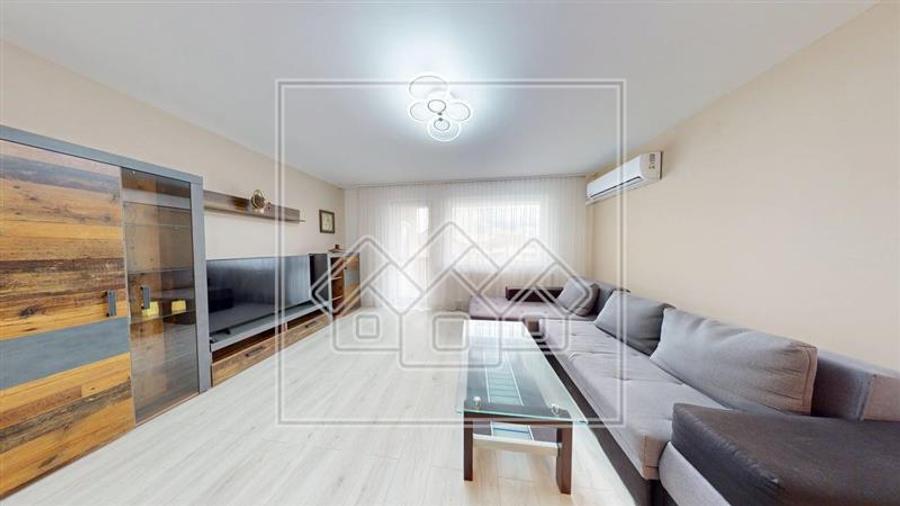 Apartament cu 3 camere, balcon, boxa si parcare - Selimbar