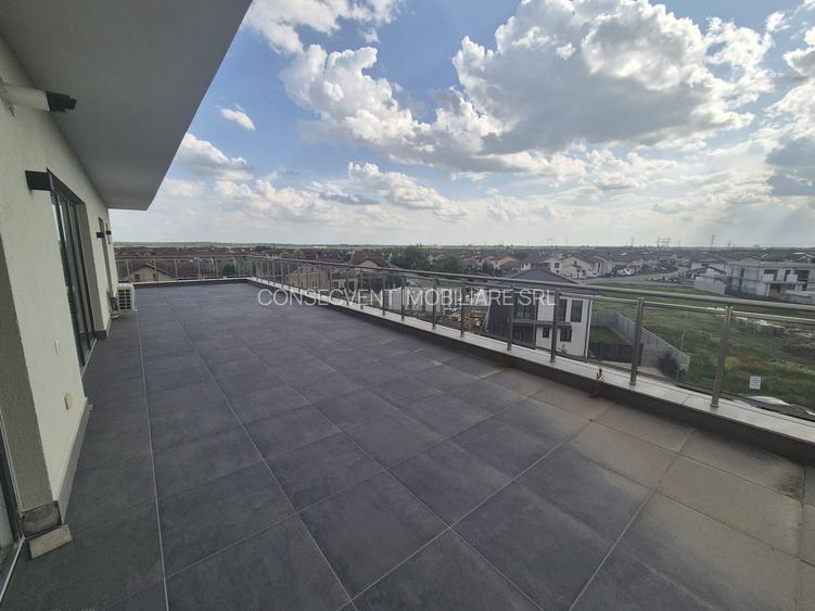 Apartament penthouse 4 camere, teresa 61 mp, Arad, comision 0 - 12