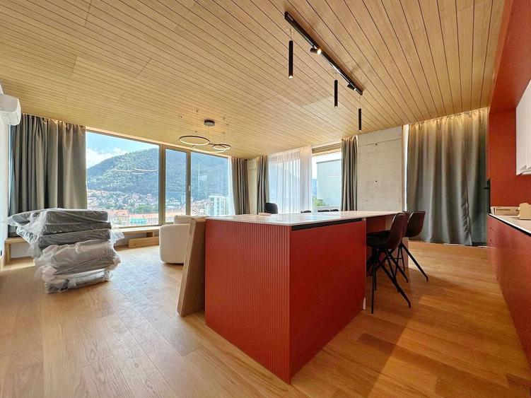 Penthouse de închiriat – Centru Brașov, vedere directă spre Tâmpa