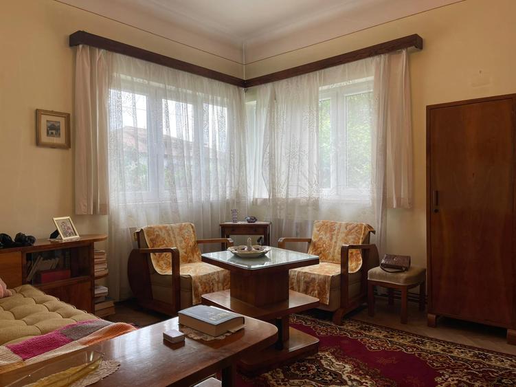 Vila interbelica, zona linistita