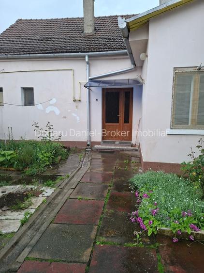 Casa in Orastie - zona cu vad comercial - 2