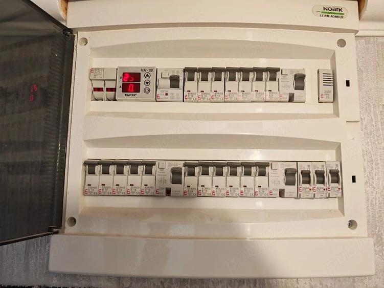 Soarelui | 3 Camere | Încălzire în pardoseală | 3 balcoane | Renovat | Boxa
